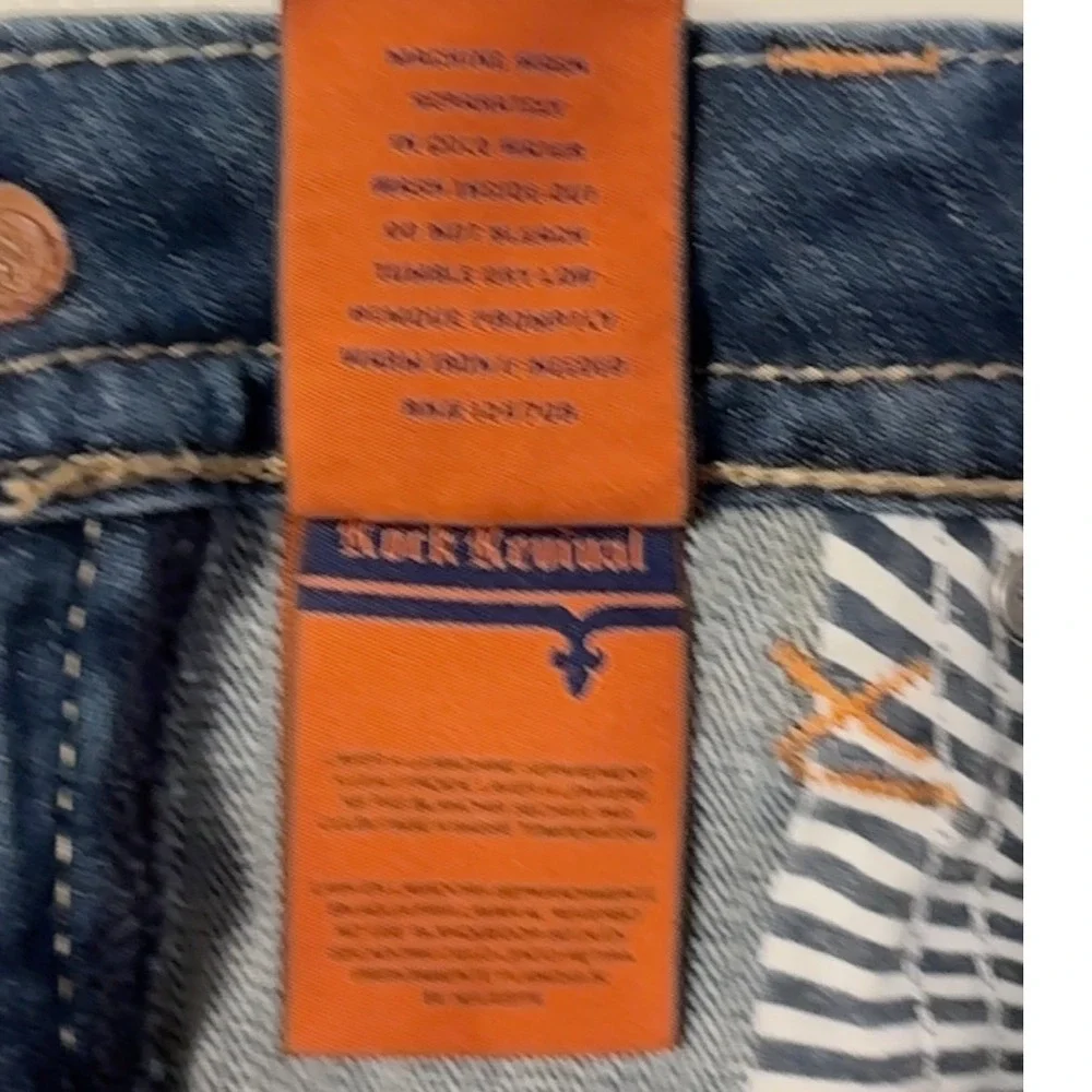 Rock Revival Jen Straight Leg Embellished Denim Jeans RJ8156T49 size 28 Men NOTE